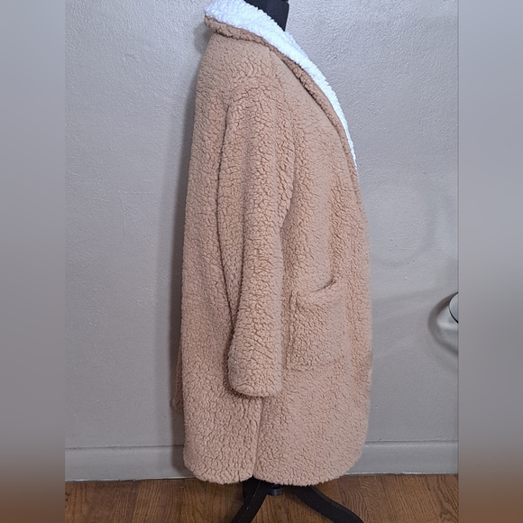 EUC SHEIN Plus Two Tone  Open Front Shawl Collar Camel Teddy with Pockets  0XL - Picture 2 of 11